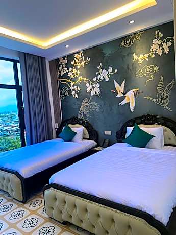 Suite with River View
