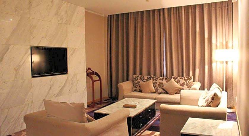 Zhangjiagang Jiangnan Garden Hotel