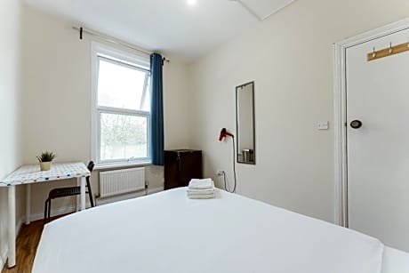 Double Room with Shared Bathroom
