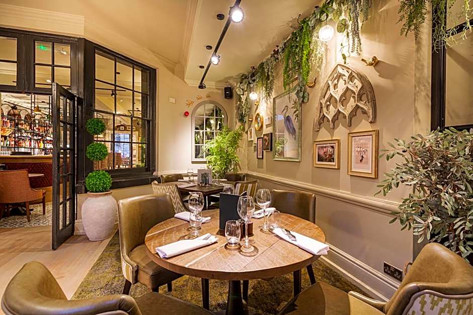 The Wynnstay Hotel, Oswestry, Shropshire - The Coaching Inn Group