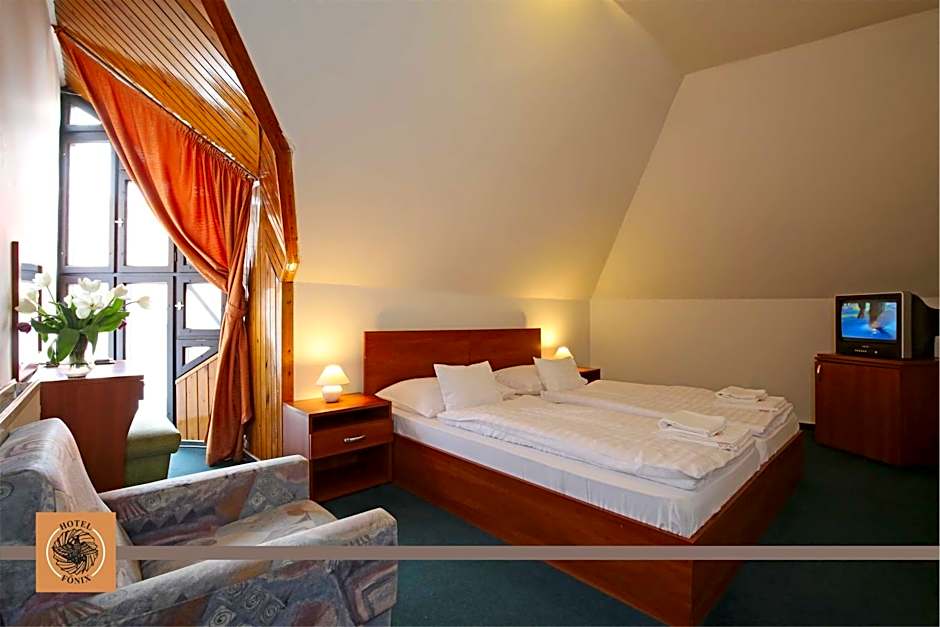 Hotel Főnix