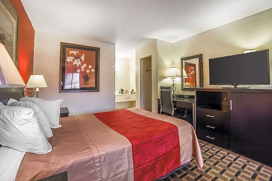 Econo Lodge Downtown