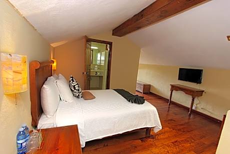 Suite with Garden View