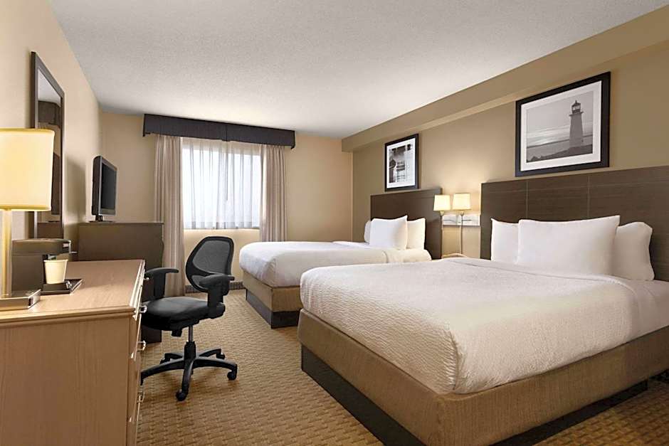 Travelodge Suites by Wyndham Moncton