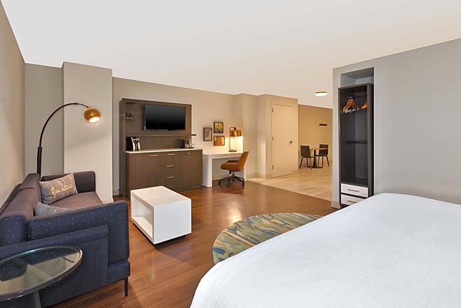 Hotel Indigo Rochester Mayo Clinic Area By IHG