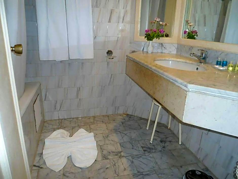 Hotel Orient Palace