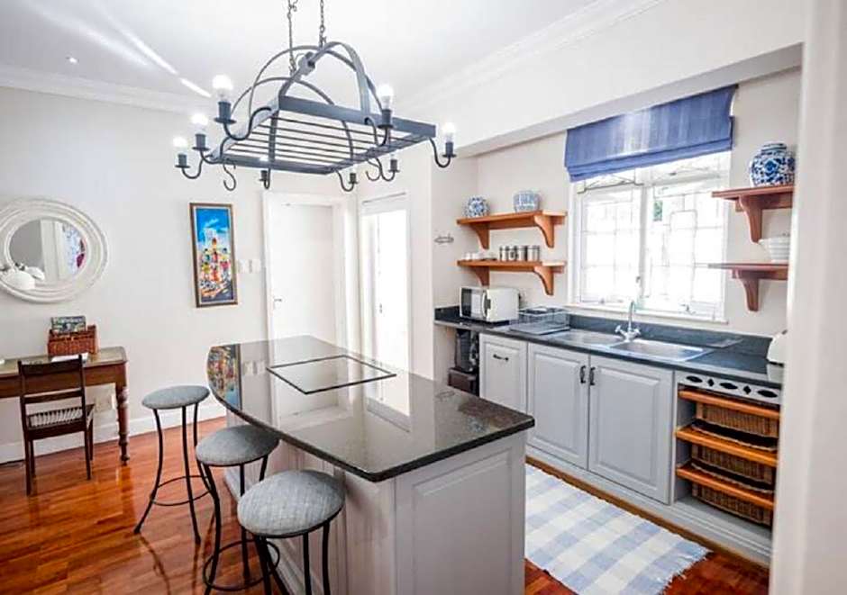 Admiralty Beach House