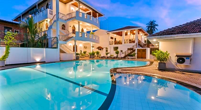 Paradise Holiday Village