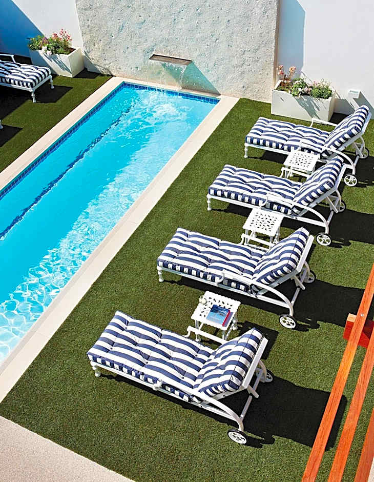 One Marine Drive Boutique Hotel & Spa by The Living Journey Collection