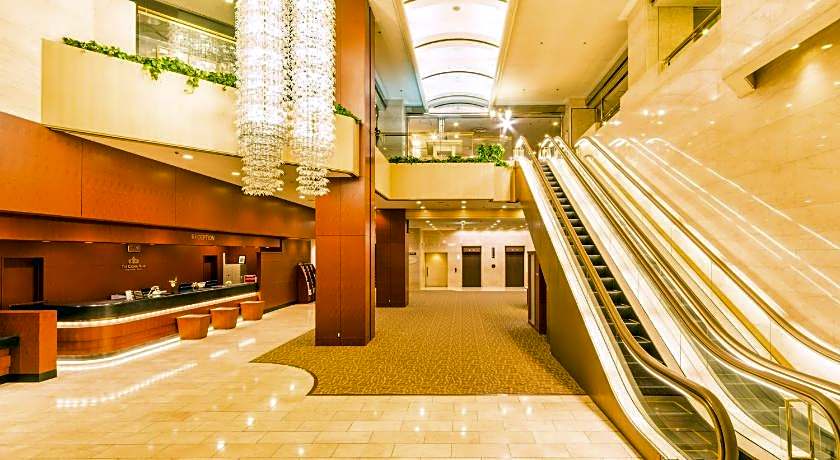 The Crown Palais New Hankyu Kochi