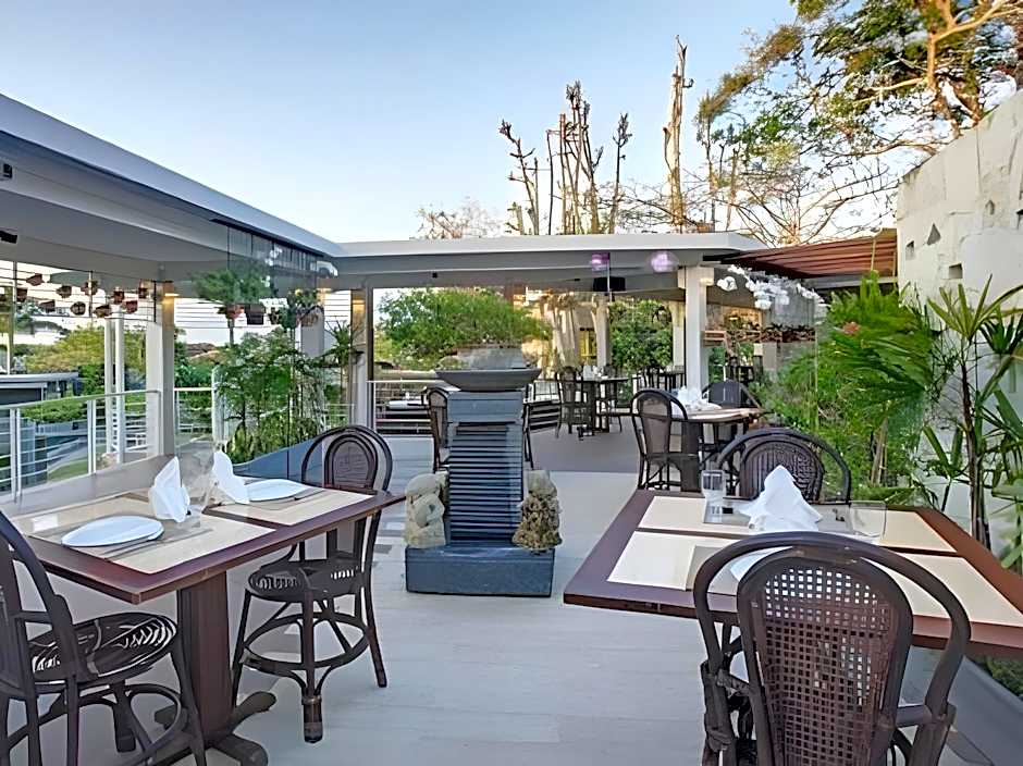 Alindra Villa