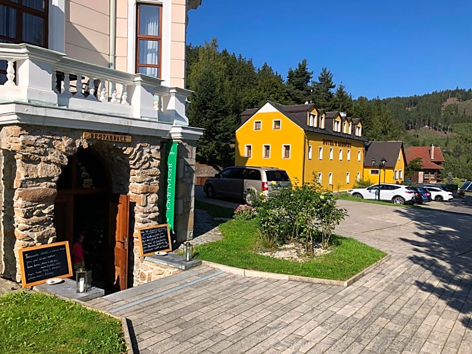 Hotel U Zámečku Cihelny