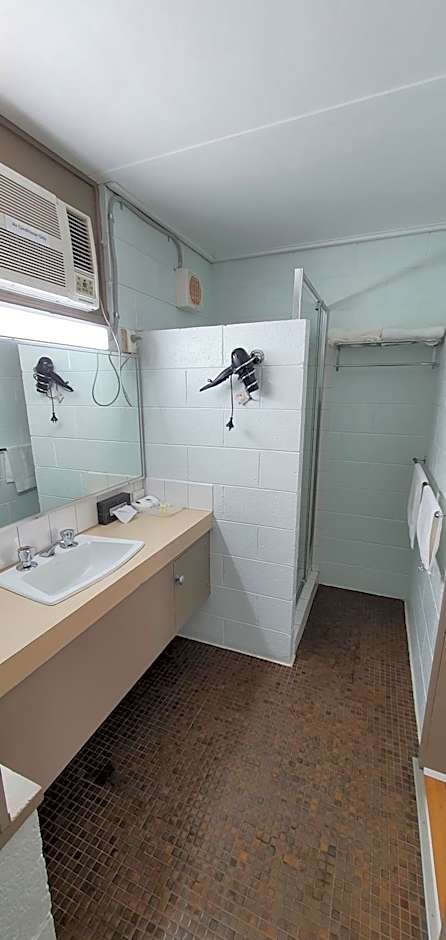 Morwell Parkside Motel