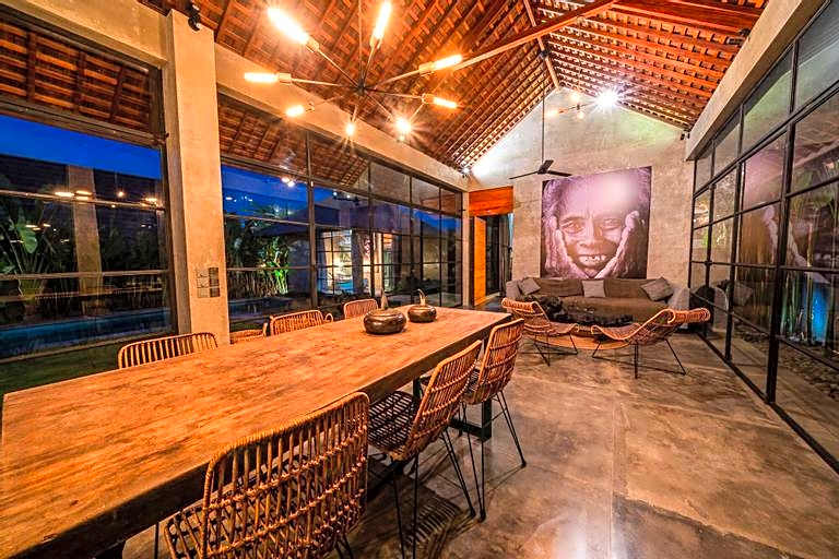 Villa Wirtiga: Elegant 3bdr villa in the heart of Canggu
