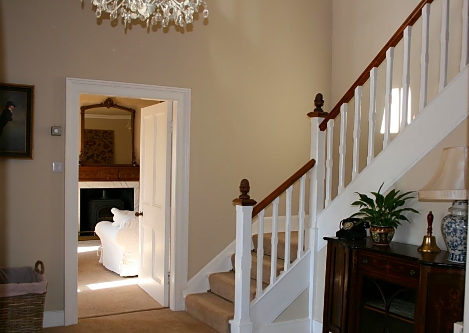 The Old Parsonage Country House