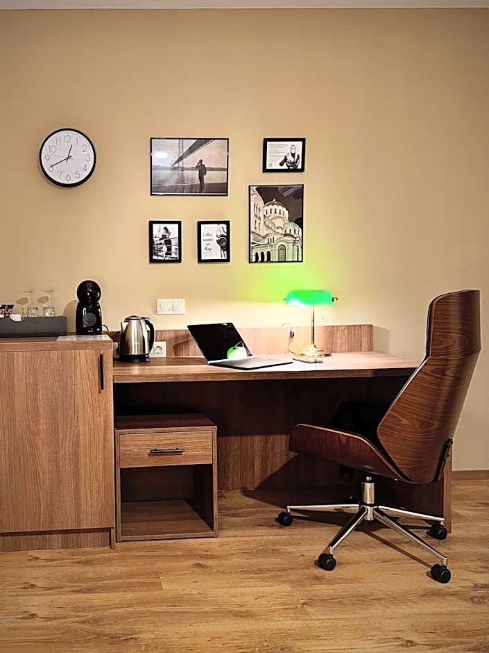 Apartments Sofia Airport free shuttle and parking