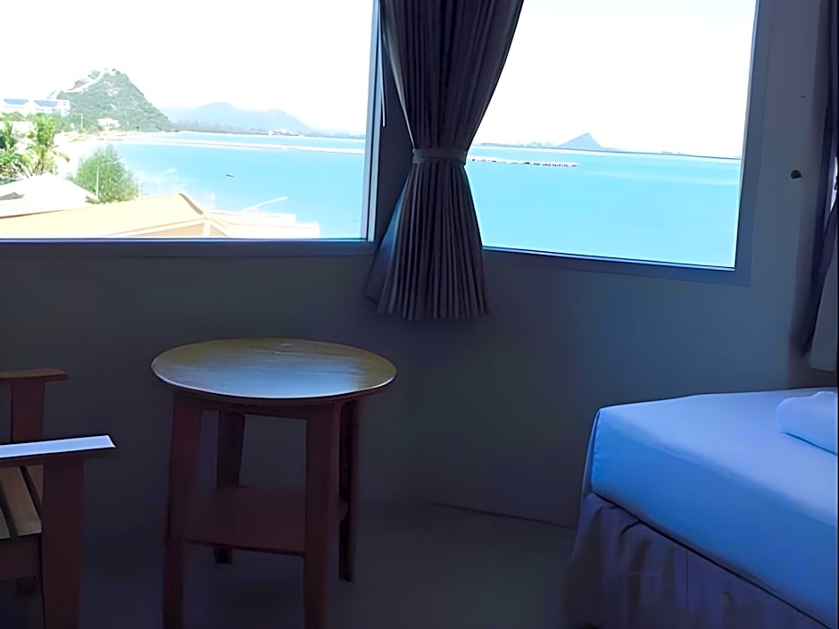 Prachuap Beach Hotel