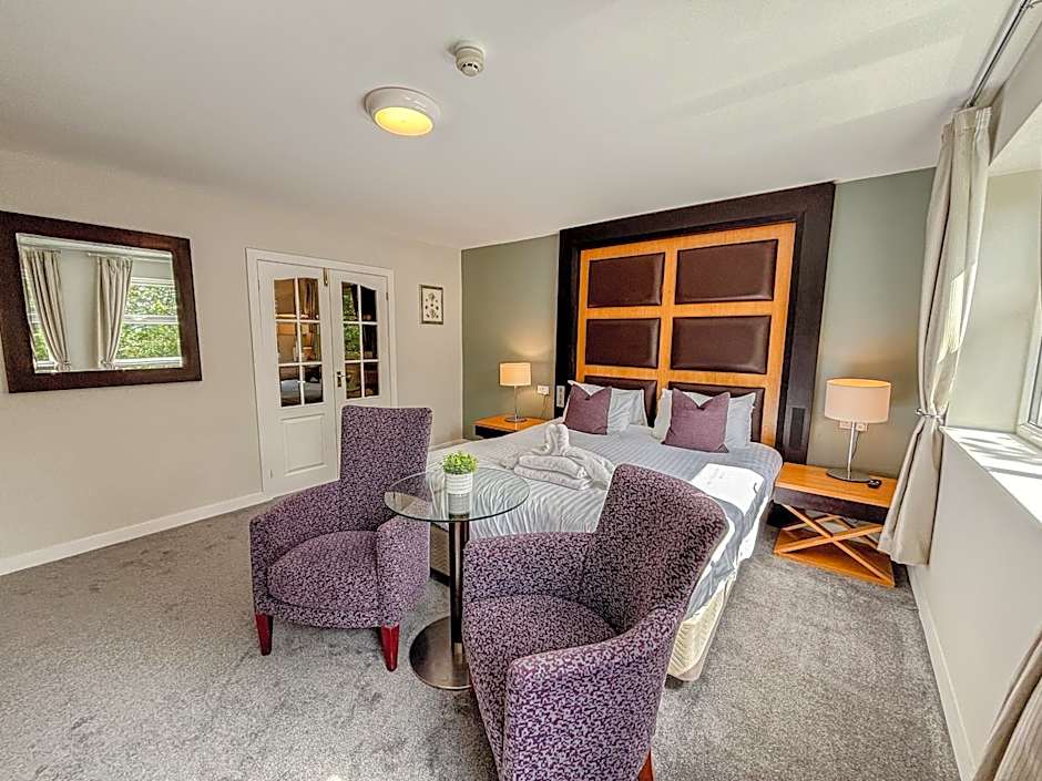 Ivy Bush Royal Hotel by Compass Hospitality