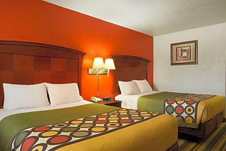 2 Queen Beds Non-Smoking