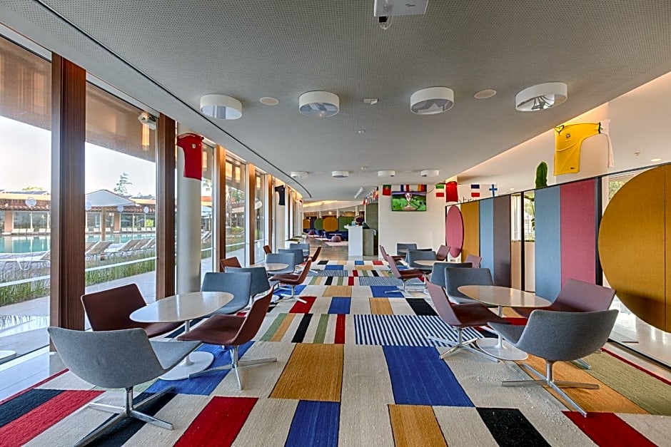 Aqualuz Troia Mar Hotel by The Editory