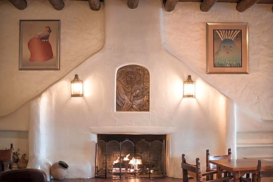 Sagebrush Inn & Suites