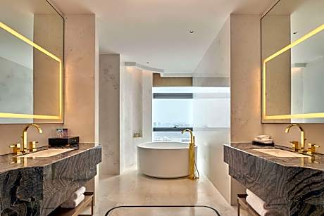 King Presidential Suite