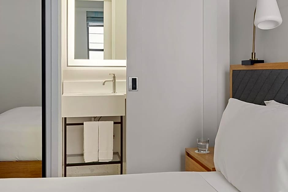 CLUB QUARTERS HOTEL TIMES SQUARE - MIDTOWN