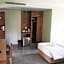 Phuket Ecozy Hotel