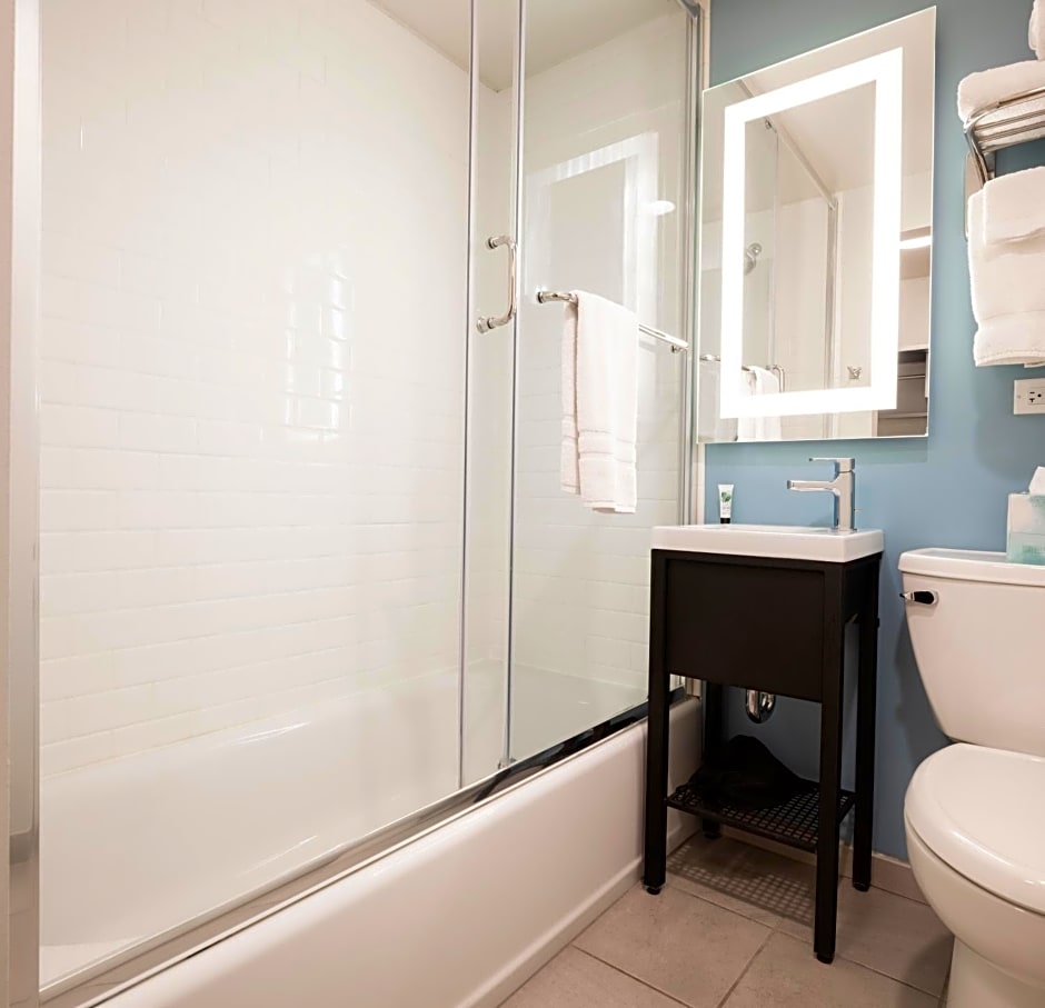Hotel Saint Clair - Magnificent Mile