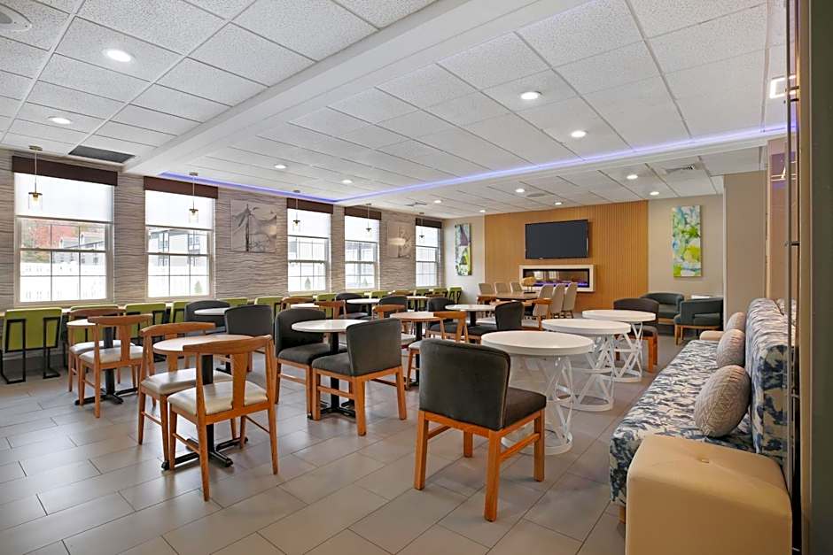 Best Western Mystic Hotel