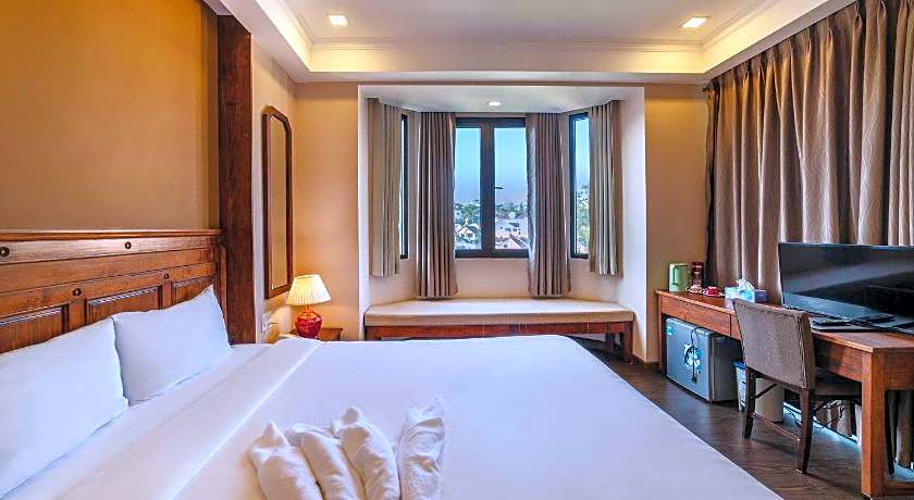 Guava Hill Boutique Hotel