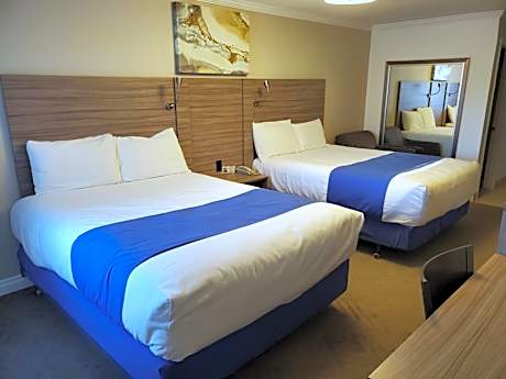 Standard Queen Room with Two Queen Beds