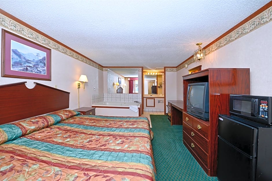 Americas Best Value Inn & Suites Warren Detroit