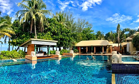Baan Khaolak Beach Resort