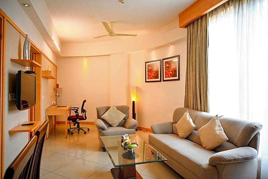 Savoy Suites Manesar