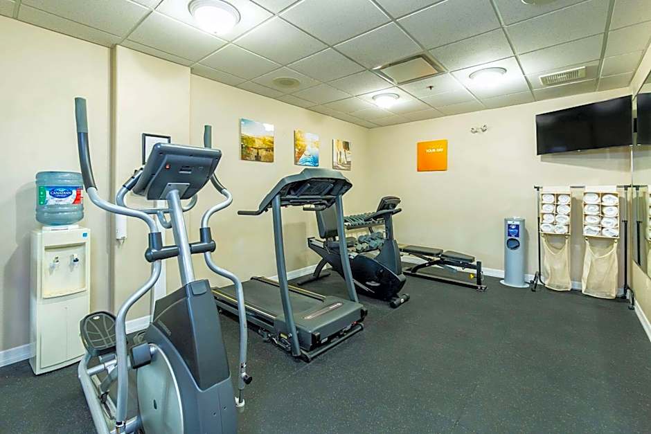 Comfort Inn & Suites