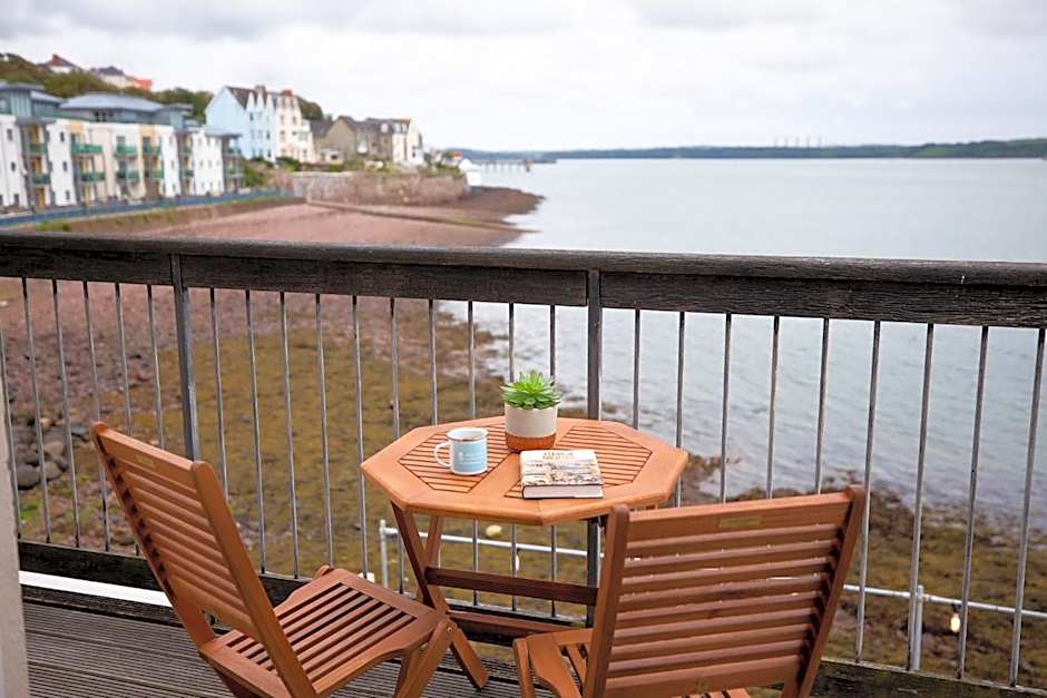 Tŷ Milford Waterfront