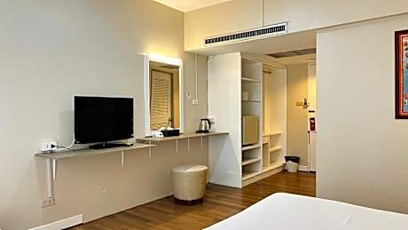 Superior King or Twin Room