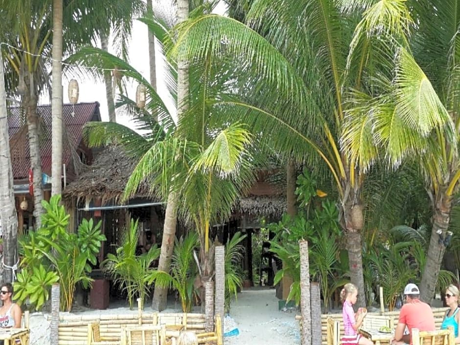 Dolphin Bungalows