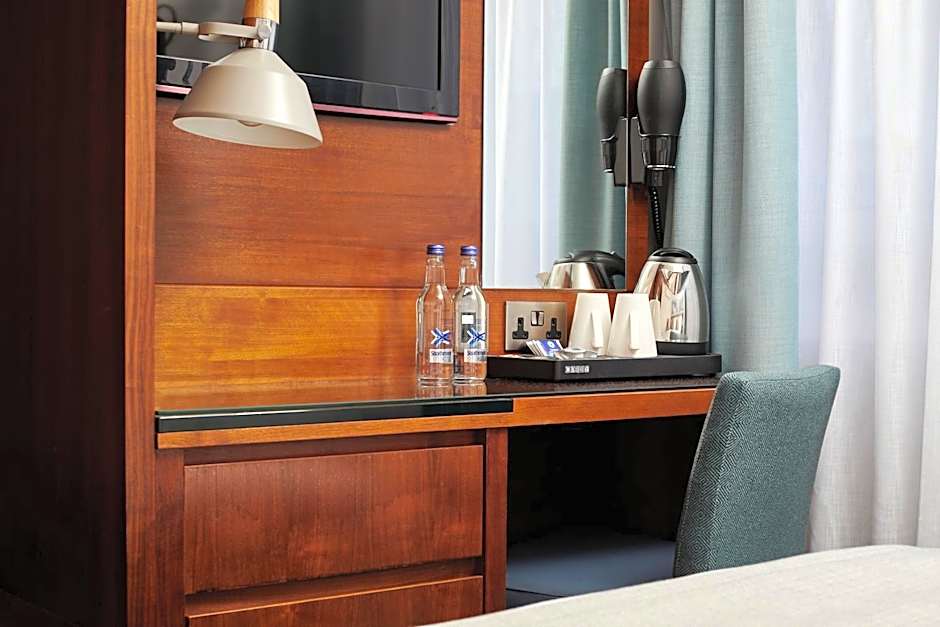 Seraphine Hammersmith Hotel