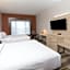 Holiday Inn Express & Suites Gaylord By IHG