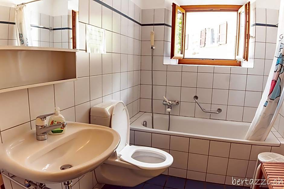 Appartamenti Bertazzi, Cavagnago - self check-in