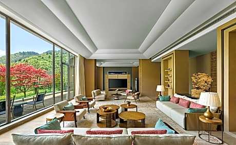 King Presidential Suite