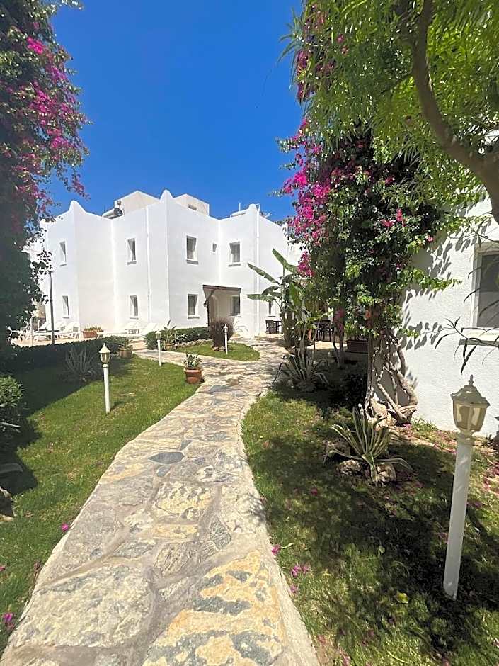 Canna Garden Hotel - Adult Only