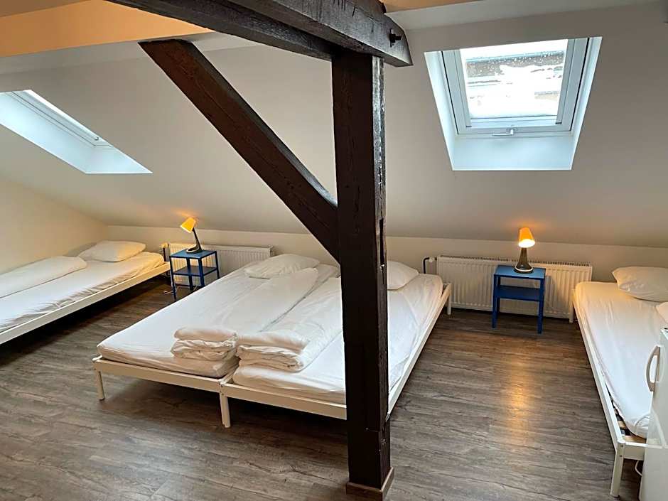 Clown and Bard Hostel