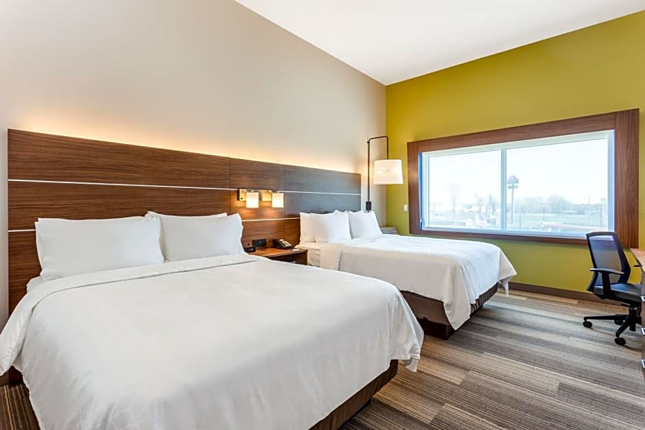 Holiday Inn Express And Suites Springfield North By IHG