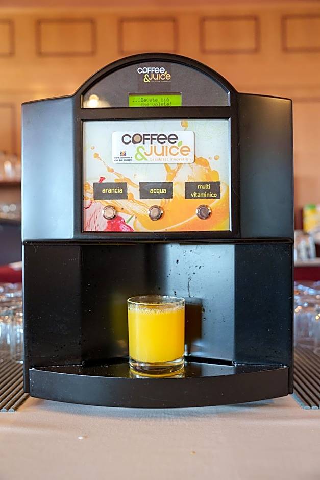 Hotel Villa Strassoldo "Ex Attianese Hotel Restaurant"