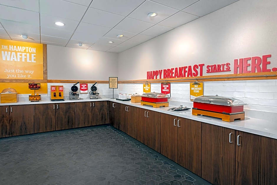 Hampton Inn By Hilton & Suites Cleveland-Beachwood