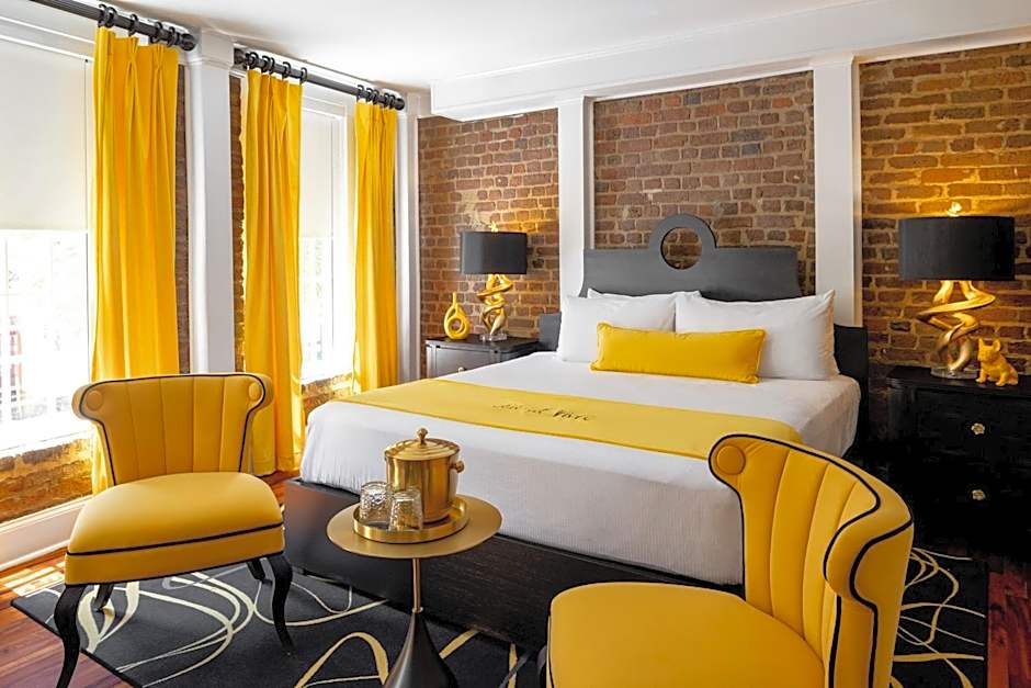 The Vendue, Downtown Art Hotel