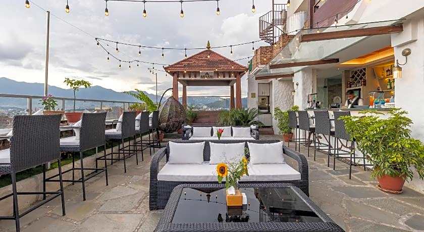 Arushi Boutique Hotel